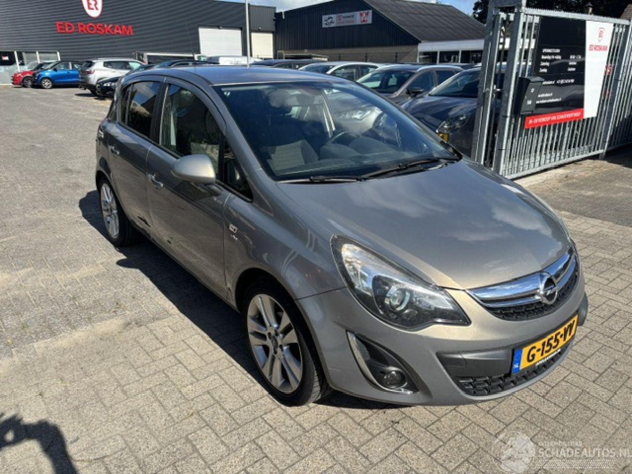 Opel Corsa 1.4 16v Design Edition