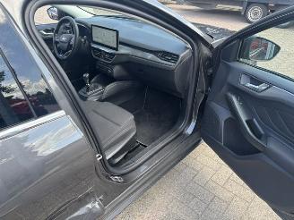 Ford Focus 1.0 Eco Hybrid Titanium X  NAP  NW model picture 9