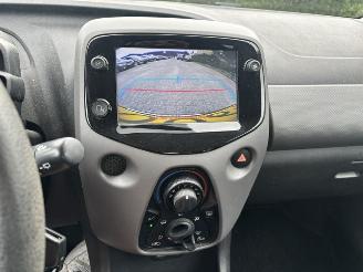 Peugeot 108 1.0 5-drs airco  Nap picture 11