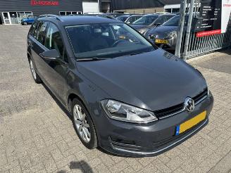 Unfallwagen Volkswagen Golf 1.2 TSI Highline 2015/9
