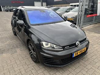 Schadeauto Volkswagen Golf 2.0 GTD DSG Pano 184pk 2015/2