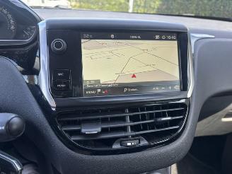 Peugeot 208 1.2 5-drs airco picture 17