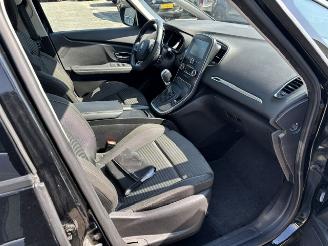 Renault Scenic 1.3 TCE Limited 7-Pers Automaat picture 14