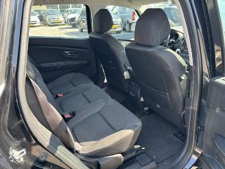 Renault Scenic 1.3 TCE Limited 7-Pers Automaat picture 17