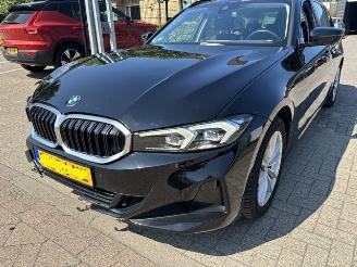 BMW 3-serie 318i NW MODEL Automaat Nap picture 3