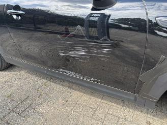 Mini Electric MINI Yours 33 kWh Pano picture 11