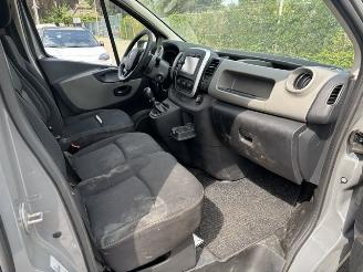 Renault Trafic 1.6 DCI  Airco NAP  3-pers picture 11