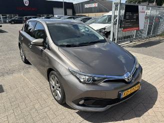 Coche accidentado Toyota Auris 1.8 Hybrid Dynamic NAP 2016/8