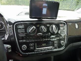 Volkswagen Up! 1.0 HIGH UP! BLUEM. picture 9
