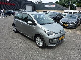 škoda osobní automobily Volkswagen Up! 1.0 HIGH UP! BLUEM. 2015/1