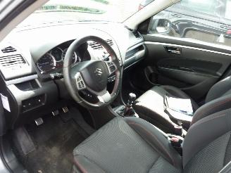 Suzuki Swift 1.6 SPORT picture 13