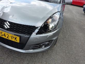 Suzuki Swift 1.6 SPORT picture 5