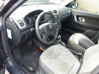 Skoda Fabia 1.6-16V AUTOMAAT CLIMAT picture 8