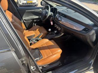 Alfa Romeo Giulietta 1.4 T Distinctive Pano picture 11