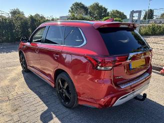škoda osobní automobily Mitsubishi Outlander 2.4 PHEV Intense S 2019/12