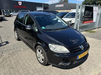 krockskadad bil auto Volkswagen Golf plus 1.4 TSI Comfort clima 2008/10