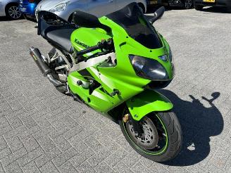 Avarii motociclete Kawasaki Ninja ZX - 9R Ninja ZX-9R 2002/3