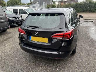 Opel Astra 1.2 Elegance Sports picture 7