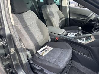 Peugeot 3008 1.6 THP ST Pano NAP picture 10
