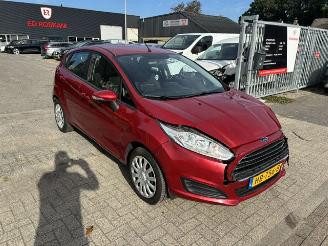 Unfallwagen Ford Fiesta 1.0 Style 5-drs airco NAP 2015/9