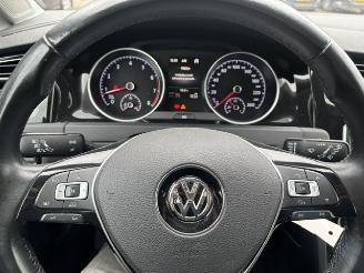 Volkswagen Golf 1.2 TSI Highline NAP picture 14