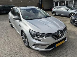 Coche accidentado Renault Mégane 1.2 TCE GT-Line 131pk 2018/3
