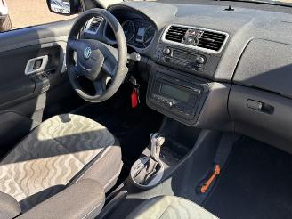 Skoda Fabia 1.6 16v Automaat Clima picture 11