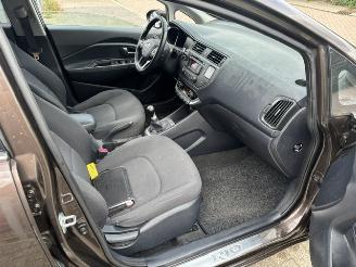 Kia Rio 1.2 Superpack 5-drs clima NAP picture 8