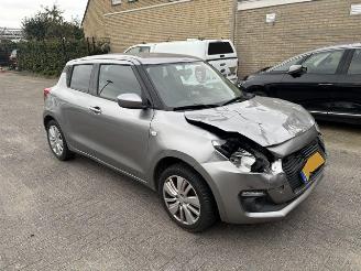 Vaurioauto  passenger cars Suzuki Swift 1.2 Select Automaat airco 2018/9