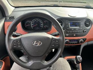 Hyundai I-10 1.0 i-Motion Comf+  Clima picture 16