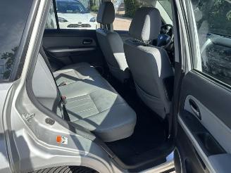 Suzuki Grand-vitara 2.0 16v Shogun Automaat 4WD picture 14
