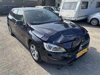 Avarii autoturisme Volvo V-60 2.0 D2 Nordic+ 2016/12