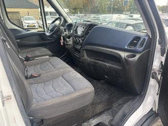 Iveco Daily 3.0 35C 180Pk Automaat Dubbellucht Clima picture 11