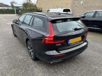 Avarii autoturisme Volvo V-60 2.0 B3 Momentum Advantage Automaat 2020/11