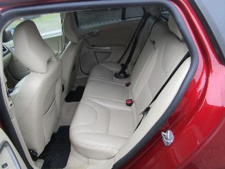 Volvo V-60 1.6 D2 picture 9