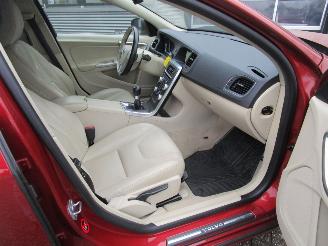 Volvo V-60 1.6 D2 picture 3