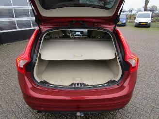 Volvo V-60 1.6 D2 picture 17