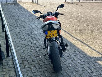 KTM  RC 125 ABS picture 4