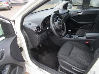 Mercedes B-klasse 180 Business picture 9