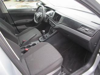 Volkswagen Polo 1.0 MPI Trendline 5drs picture 11