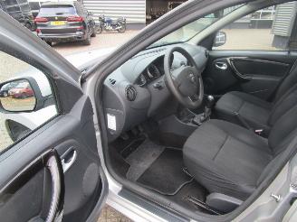 Dacia Duster 1.6-16V Laureate 2wd 1e eigenaar picture 9