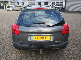 Peugeot 207 SW 1.6 VTI XS picture 4