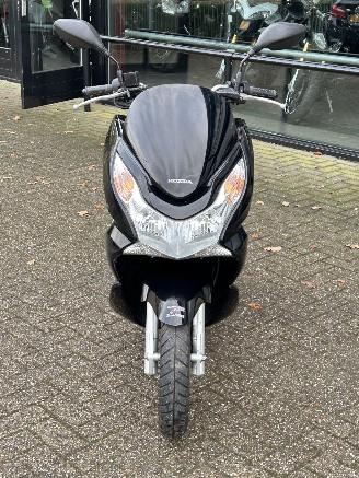 Honda PCX 125  picture 8