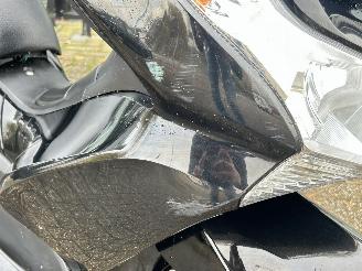 Honda PCX 125  picture 11