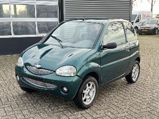 skadebil brommobiel Chatenet  CH16 2005/8
