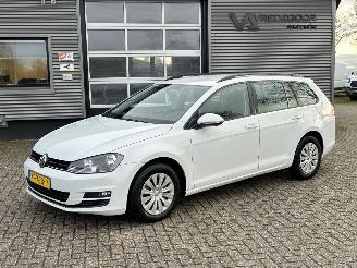 skadebil auto Volkswagen Golf Variant 1.6 TDI Trendline 2016/11