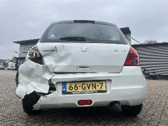 Suzuki Swift 1.3 Shogun picture 20