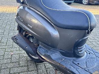 Sym  Fiddle 2 picture 11