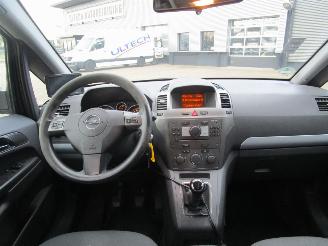 Opel Zafira 1.8 Temptation 7pers. picture 11