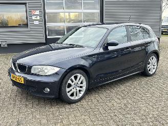 Schadeauto BMW 1-serie 120I Anniversary Automaat 2005/10